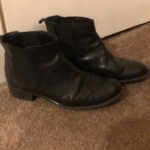 Nine West Jara Chelsea boots
